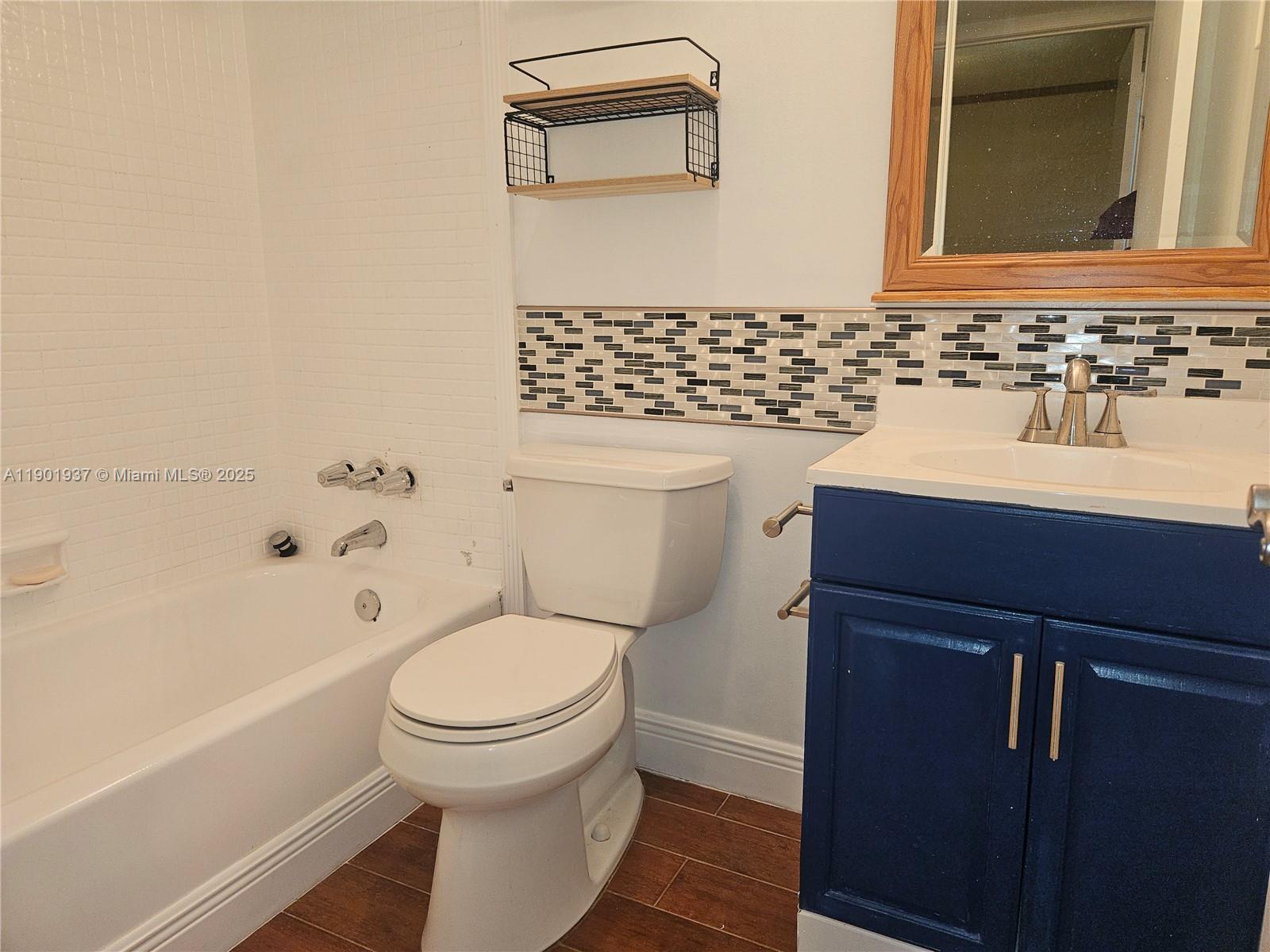 MANARANDA VILLAGE CONDO - Residential Lease