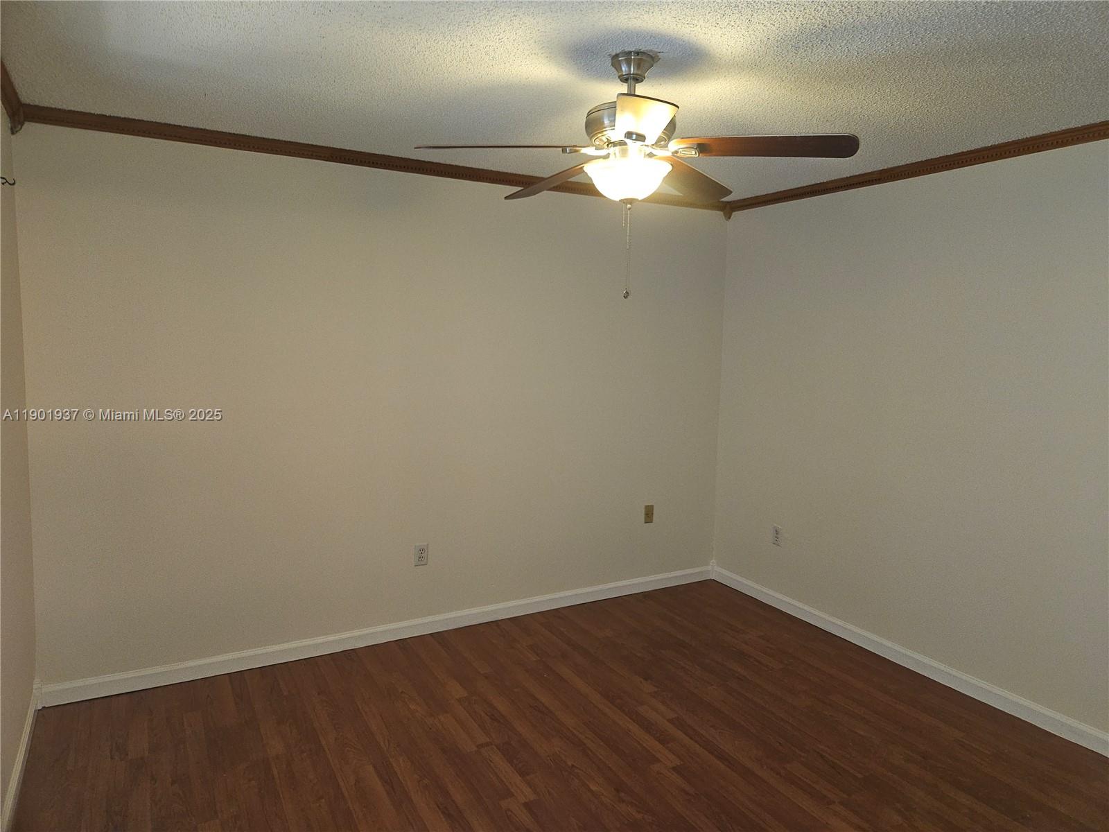 MANARANDA VILLAGE CONDO - Residential Lease