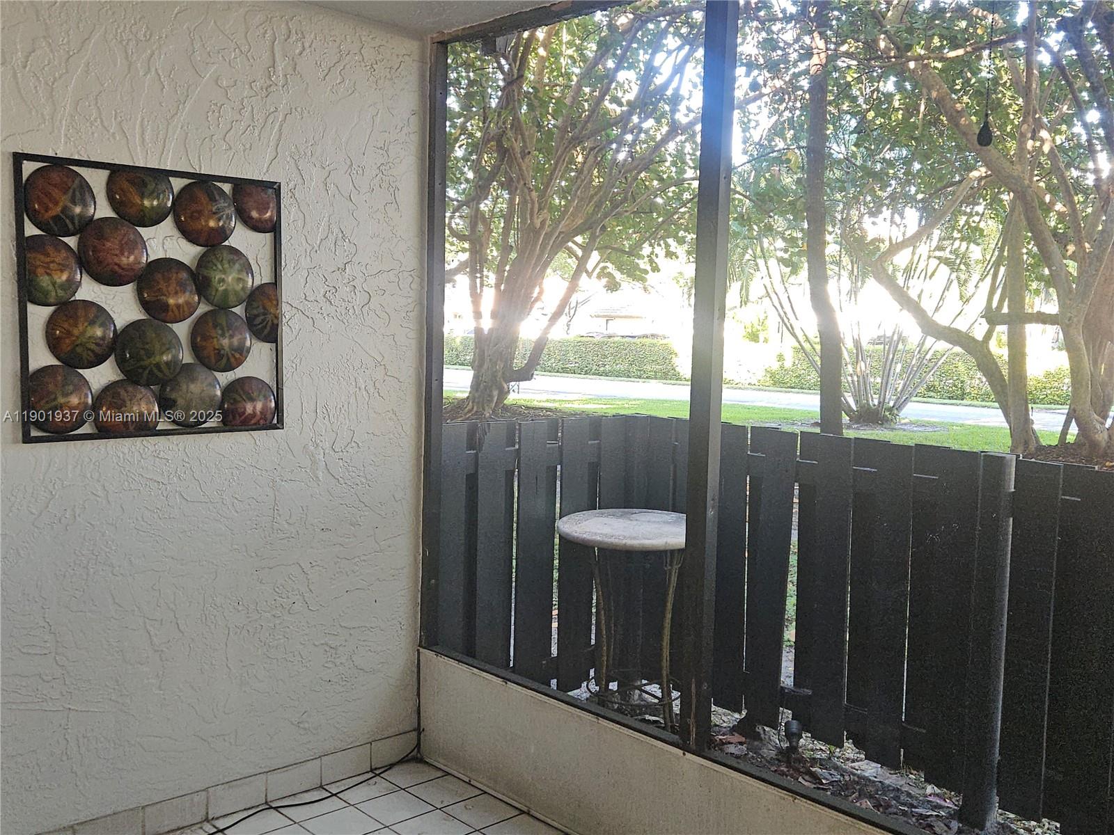 MANARANDA VILLAGE CONDO - Residential Lease