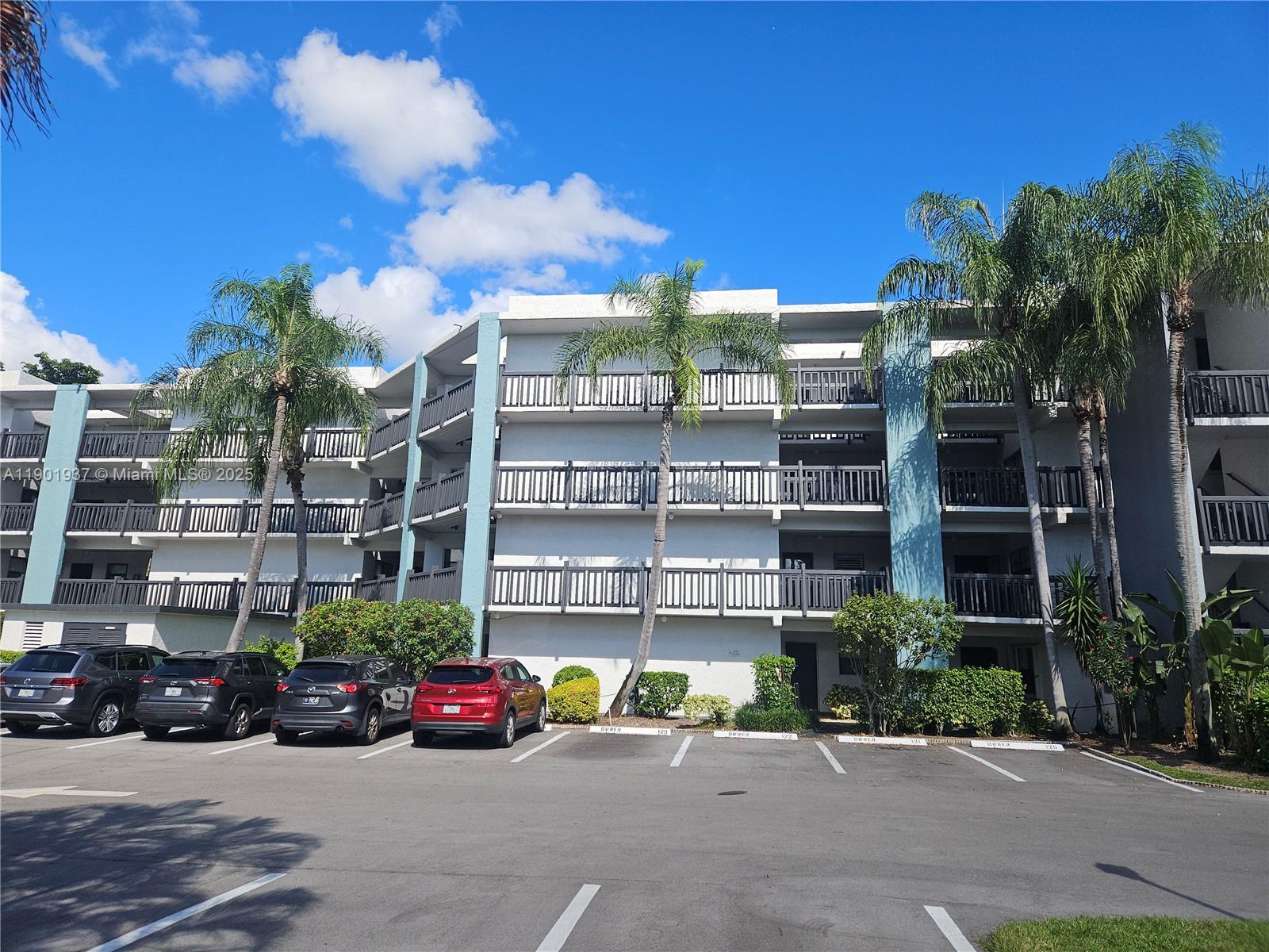 MANARANDA VILLAGE CONDO - Residential Lease