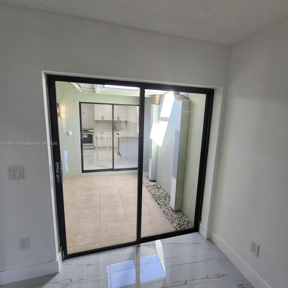 SANDALFOOT COVE SEC 12 - Residential