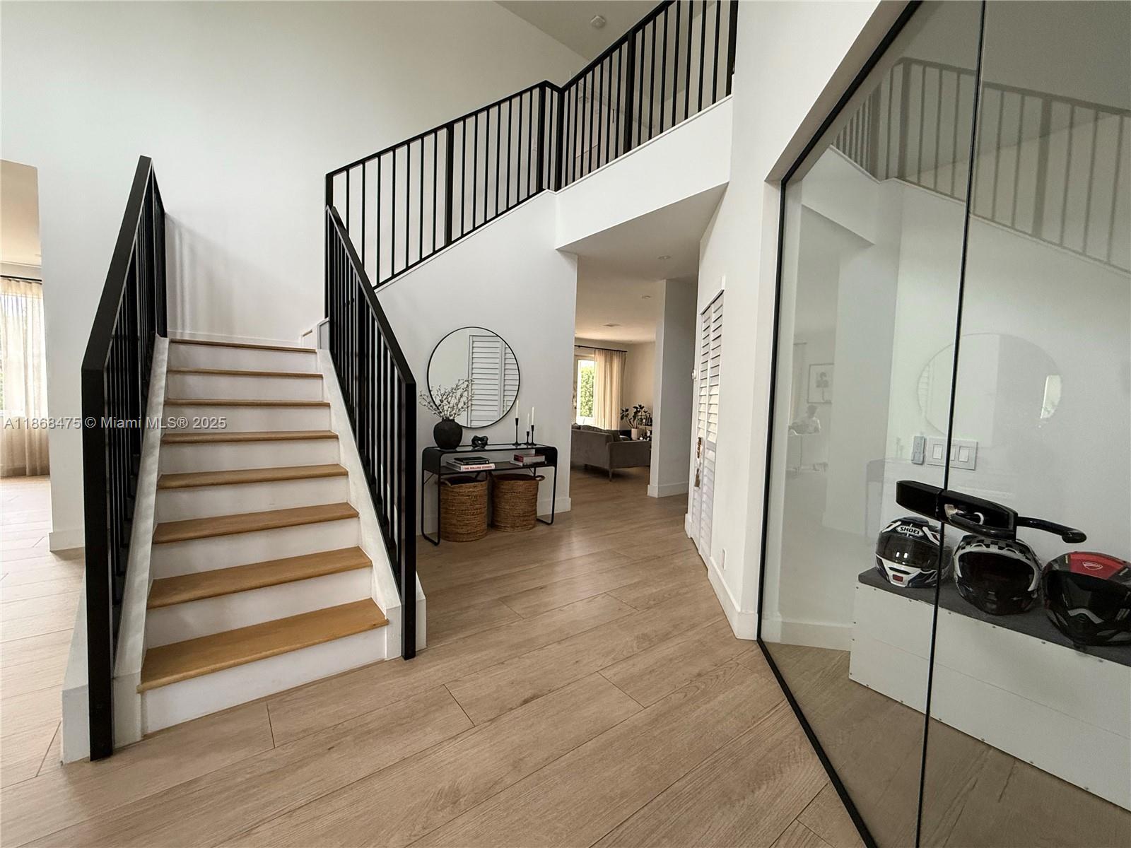 767 Tulip Cir