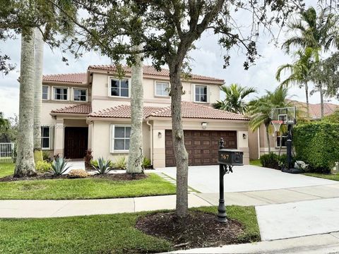 767 Tulip Cir Weston FL 33327