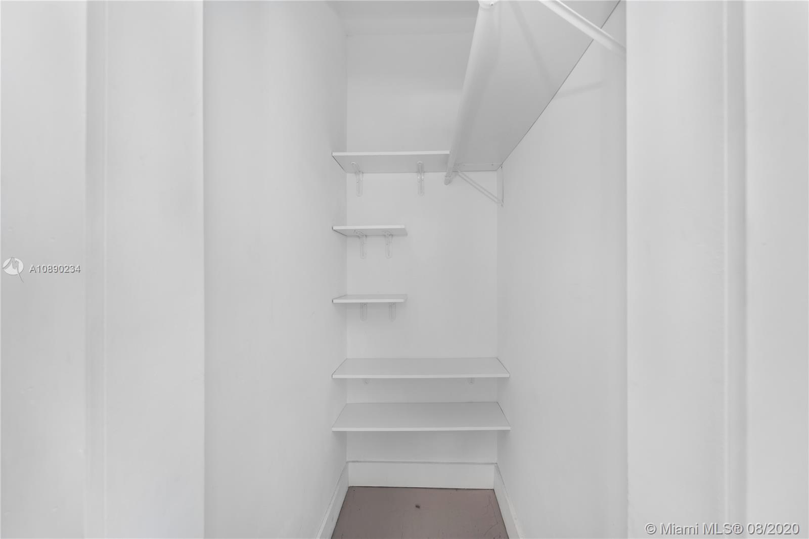 THE MORRISON CONDO - Residential Lease