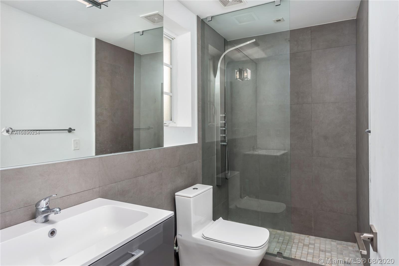 THE MORRISON CONDO - Residential Lease