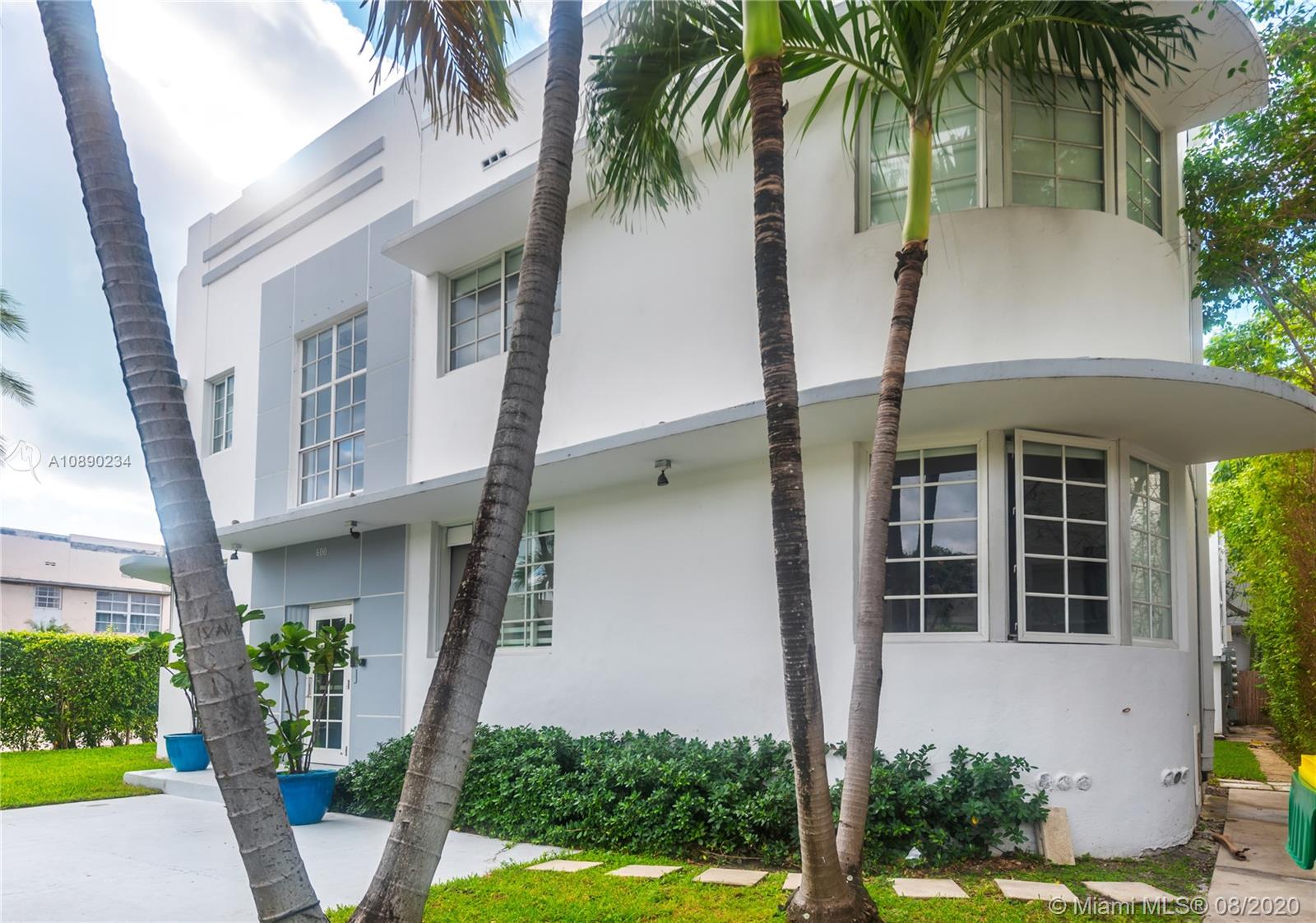 THE MORRISON CONDO - Residential Lease