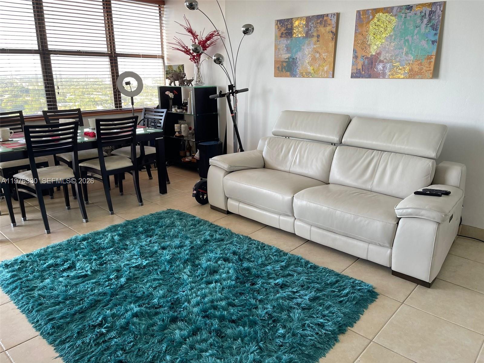 BRICKELL PLACE CONDO - Residential Lease