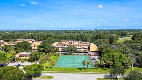 400 Commodore Dr 309 Plantation FL 33325