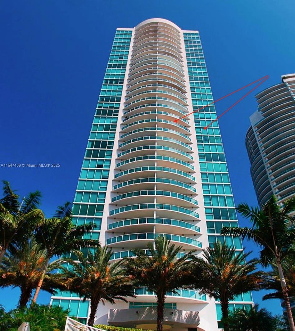 Rental Property at 2101 Brickell Ave 1512, Miami, Broward County, Florida - Bedrooms: 2 
Bathrooms: 2  - $4,900 MO.
