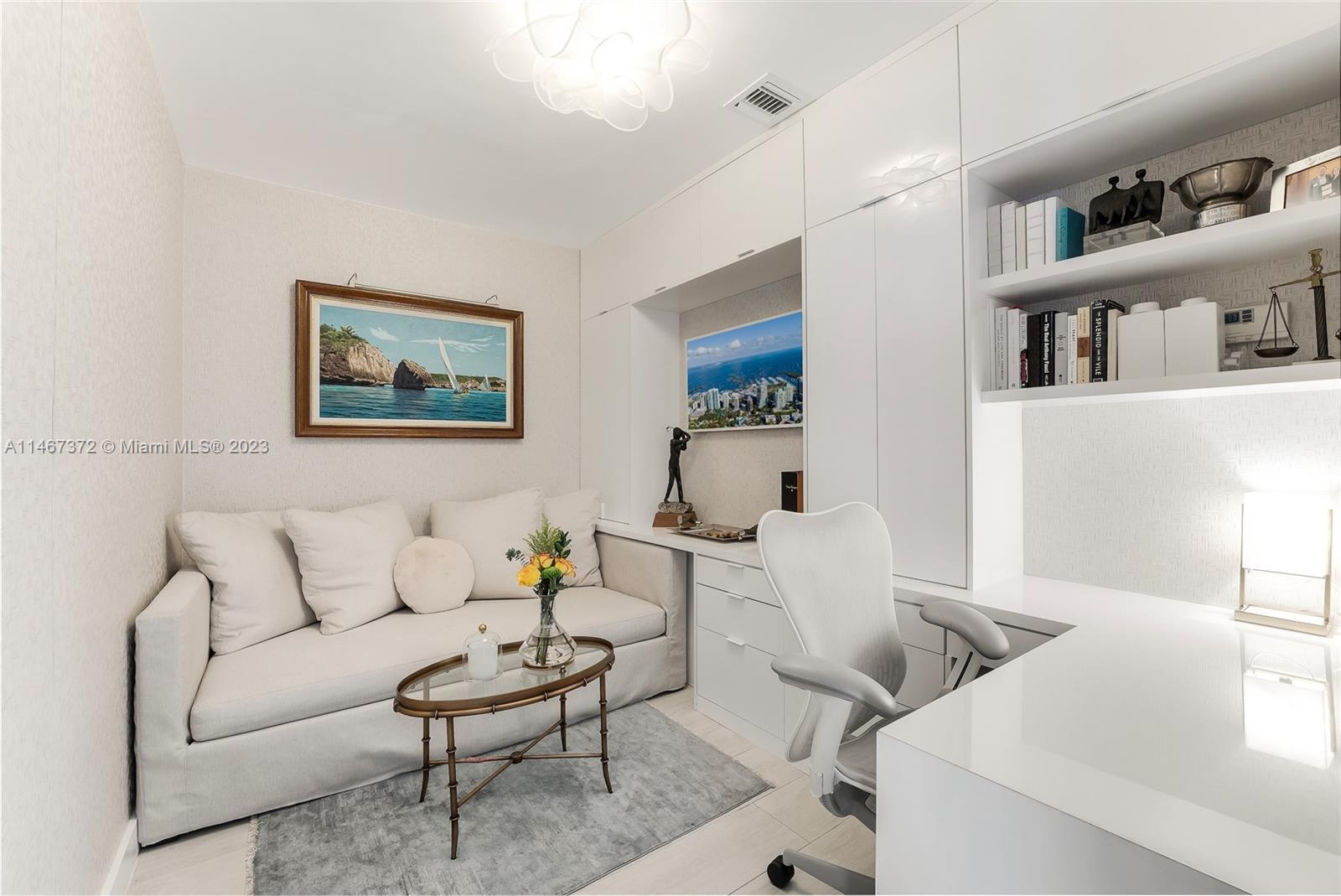 CLUB RESIDENCES AT PARK GR - Residential