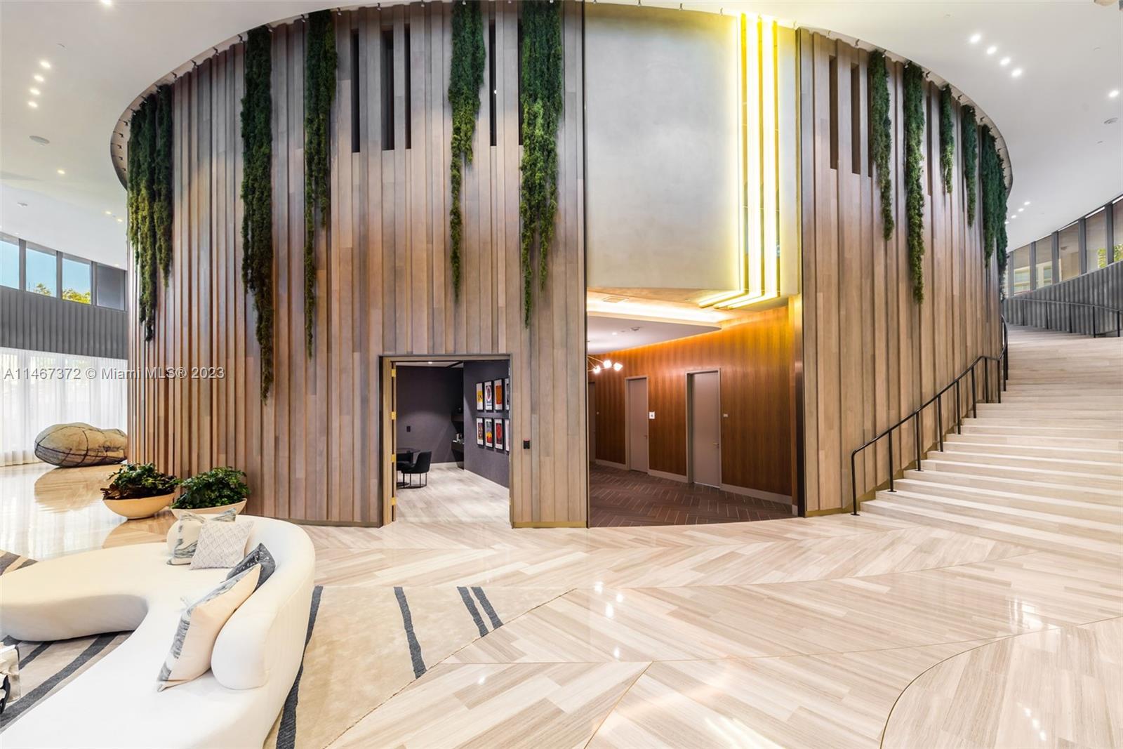 CLUB RESIDENCES AT PARK GR - Residential