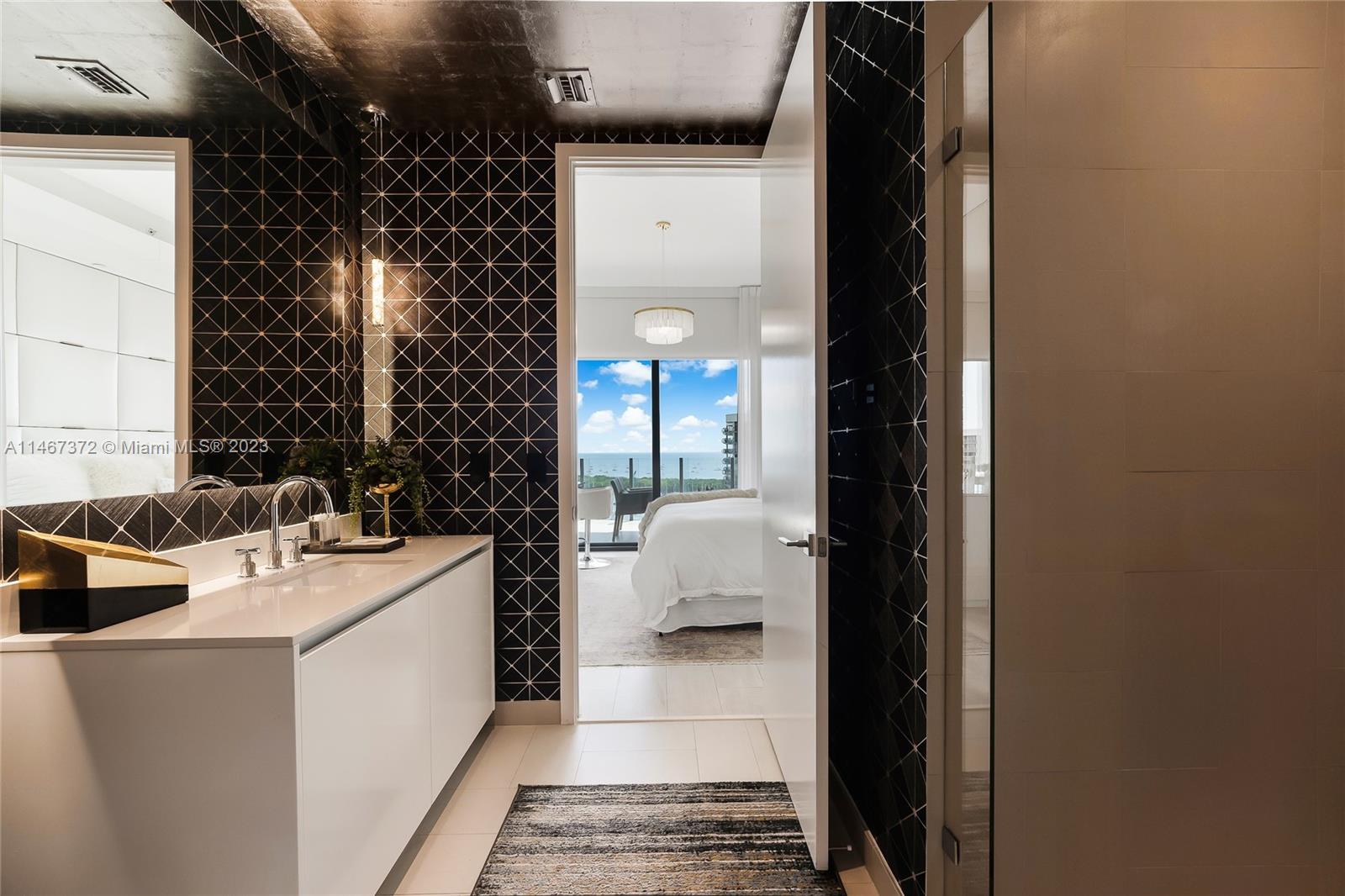 CLUB RESIDENCES AT PARK GR - Residential