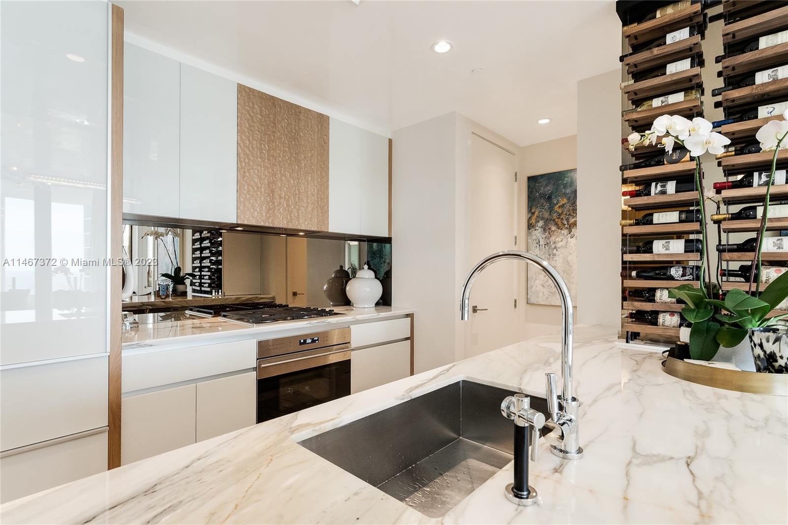 CLUB RESIDENCES AT PARK GR - Residential