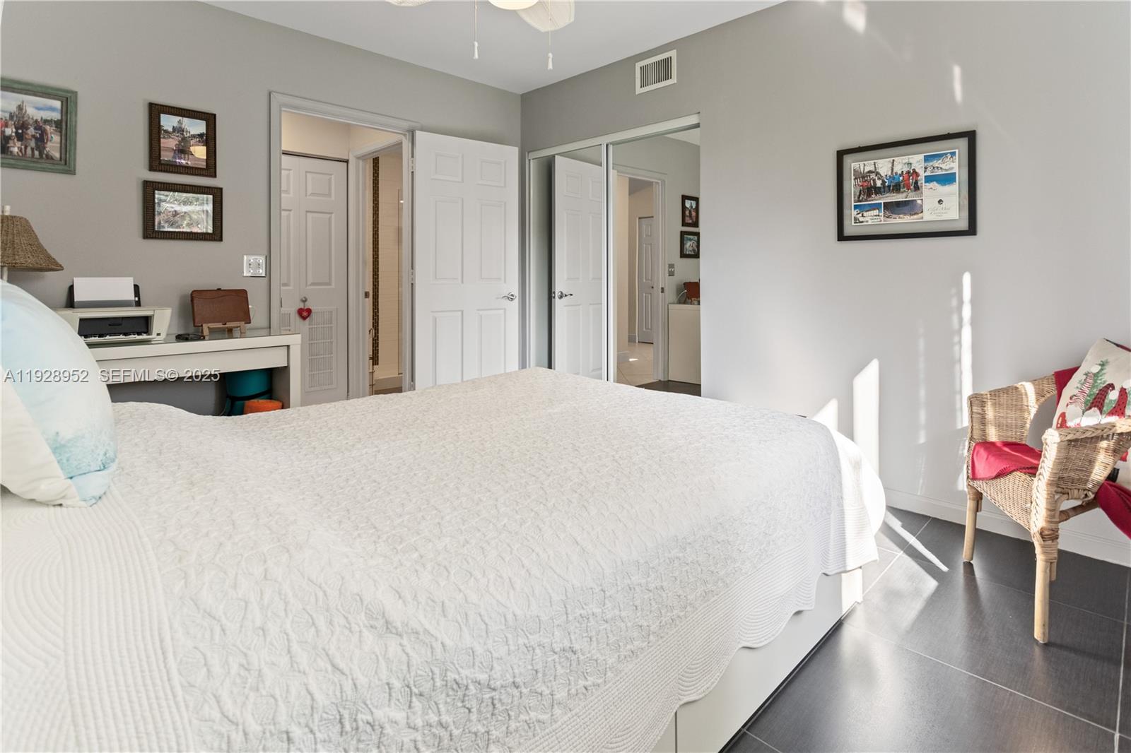 BRIDGEWATER CONDO - Residential