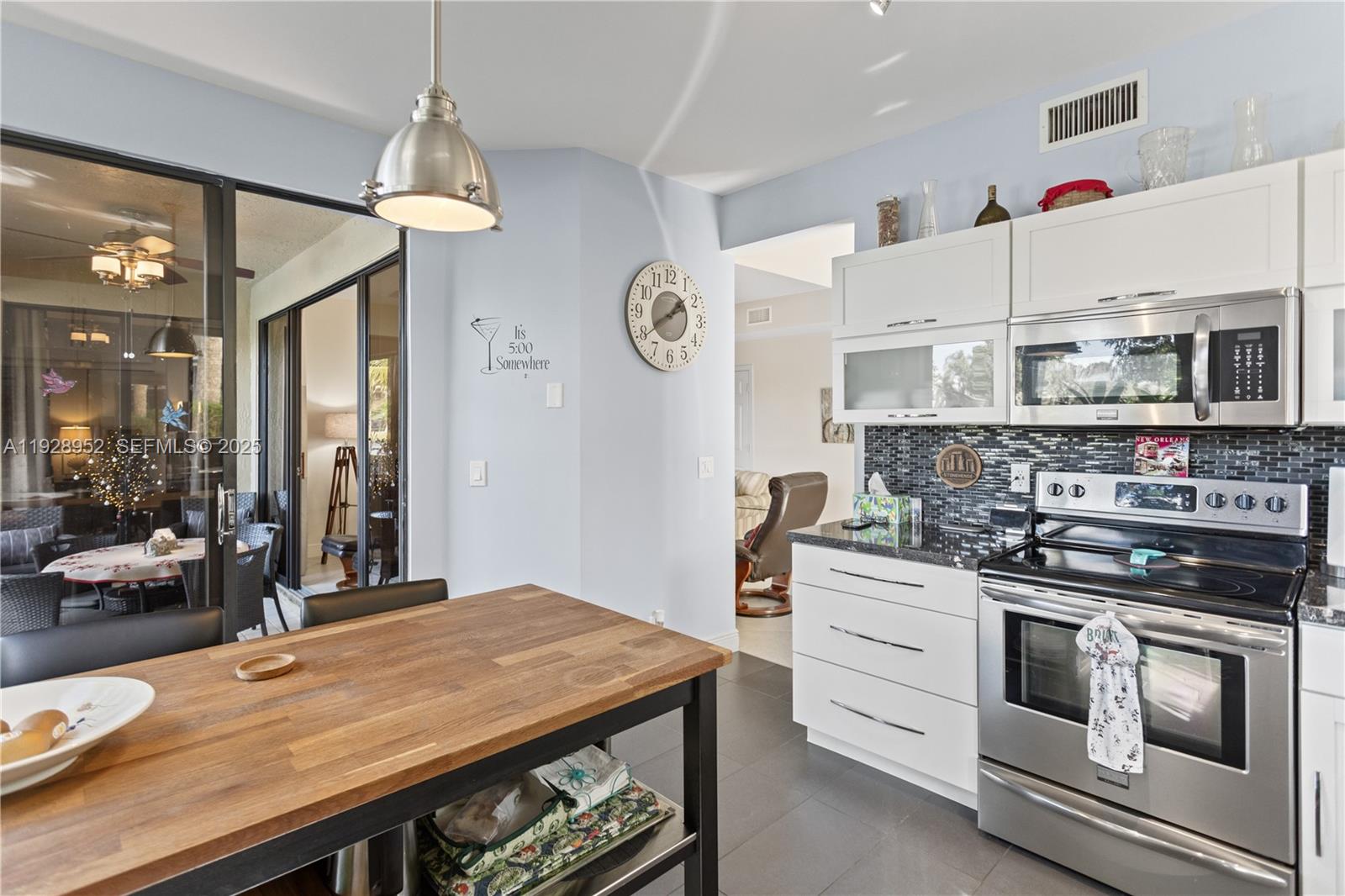 BRIDGEWATER CONDO - Residential