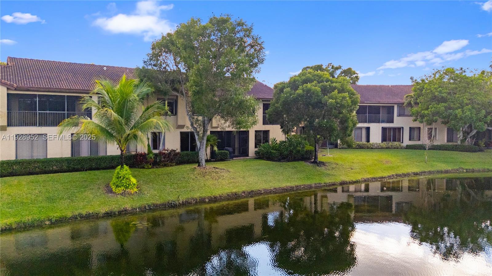 BRIDGEWATER CONDO - Residential