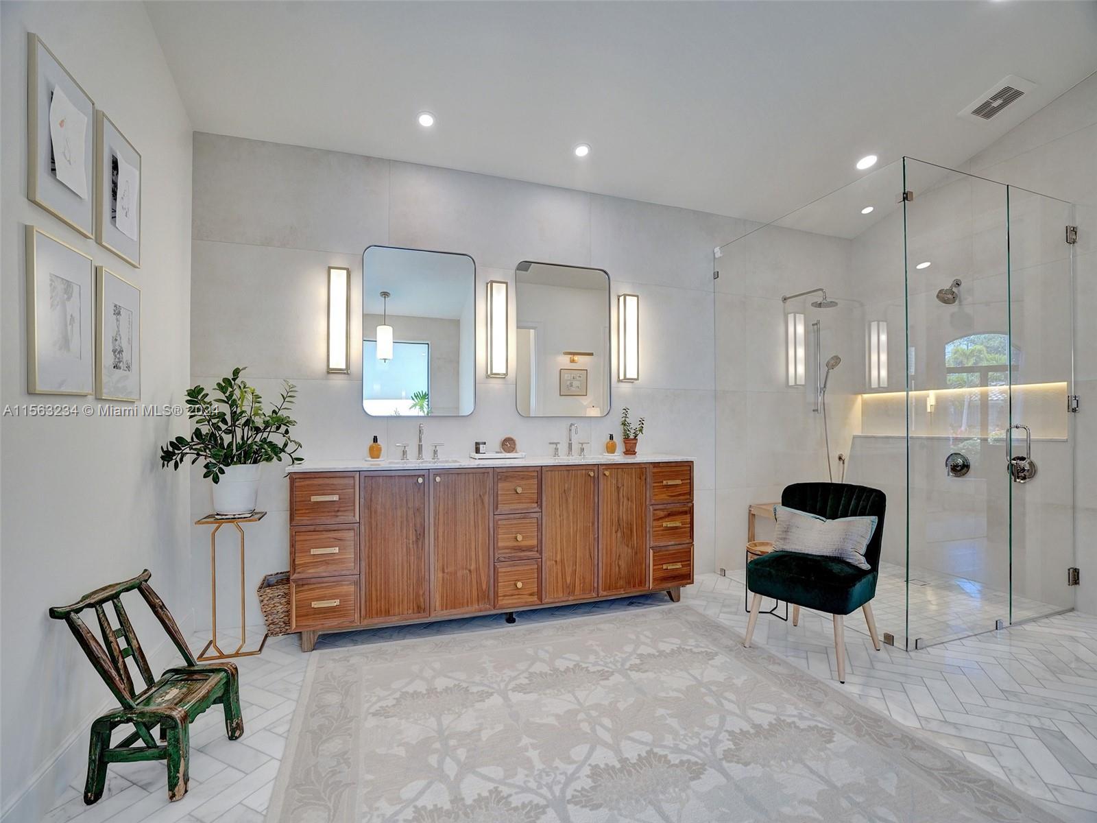 Poinciana - Residential