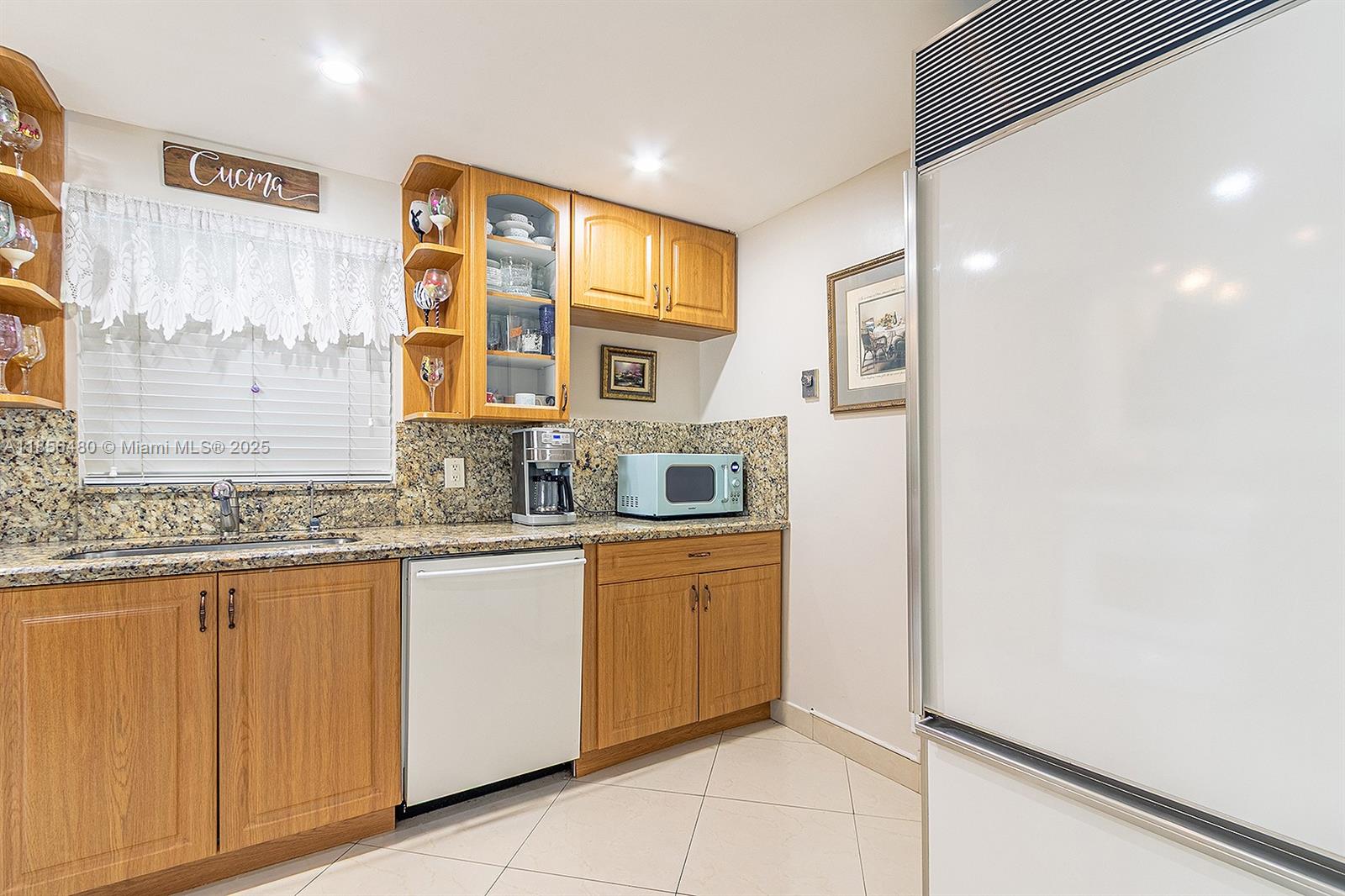 DORSEY ARMS CONDO - Residential