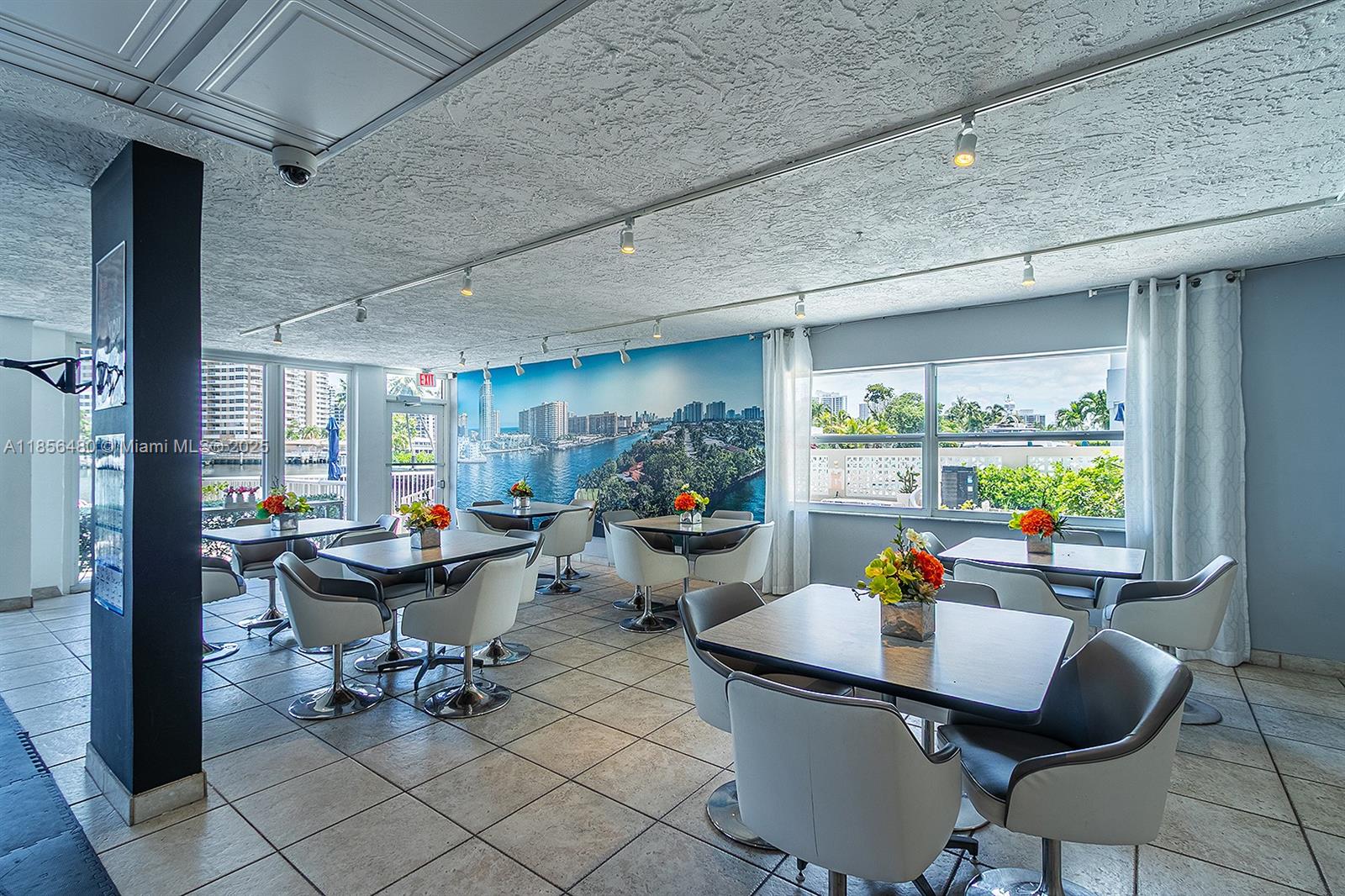 DORSEY ARMS CONDO - Residential