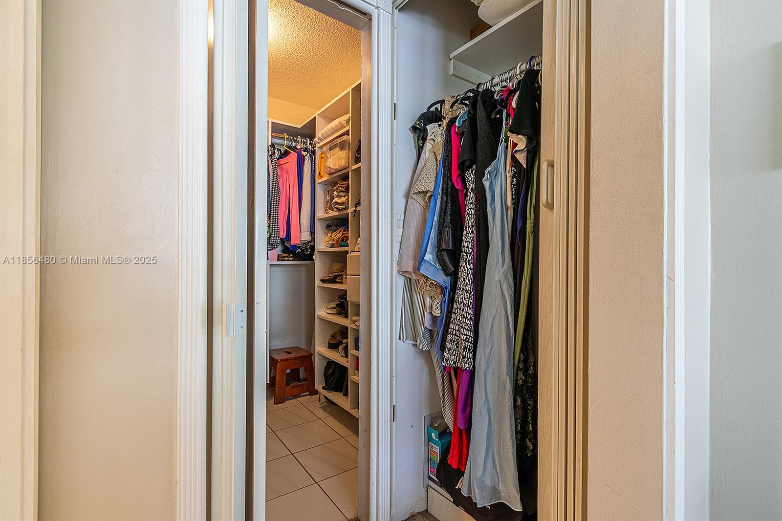 DORSEY ARMS CONDO - Residential