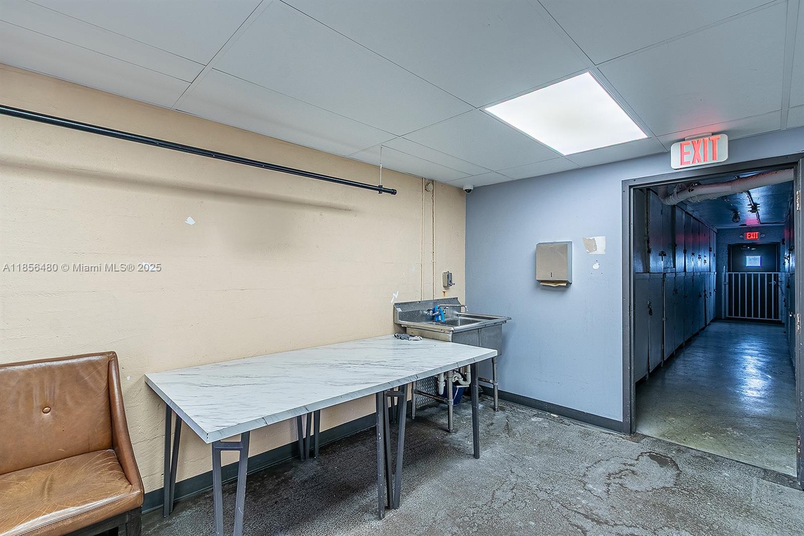 DORSEY ARMS CONDO - Residential