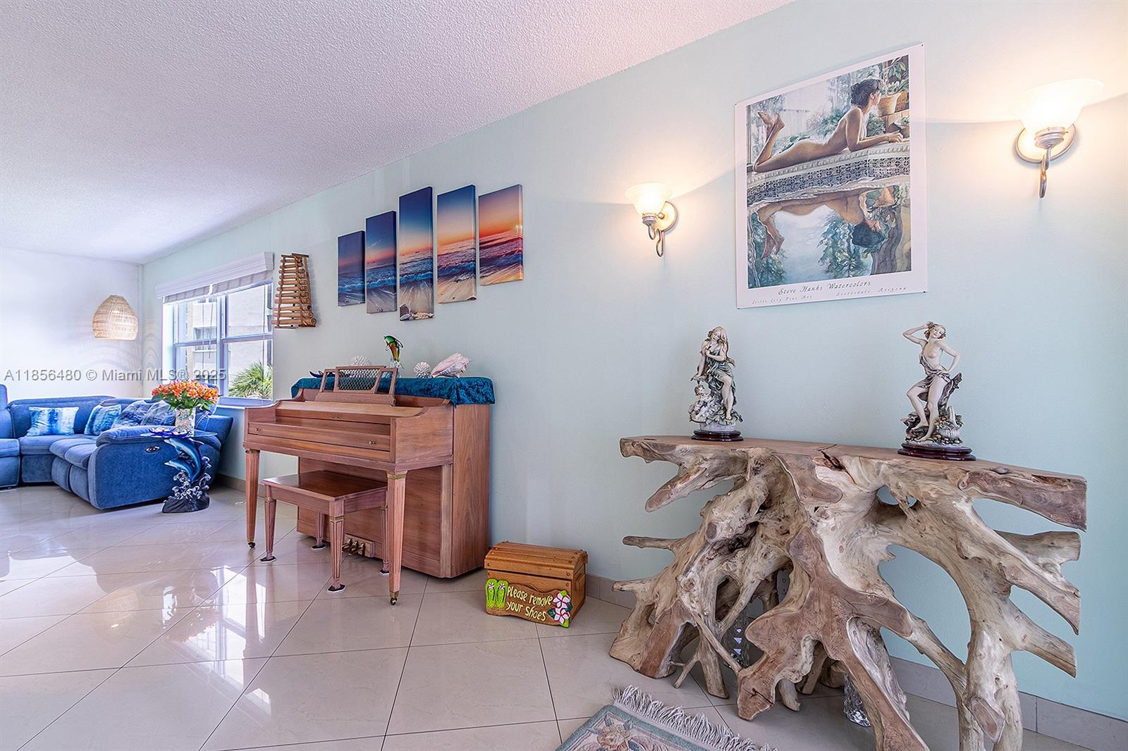 DORSEY ARMS CONDO - Residential