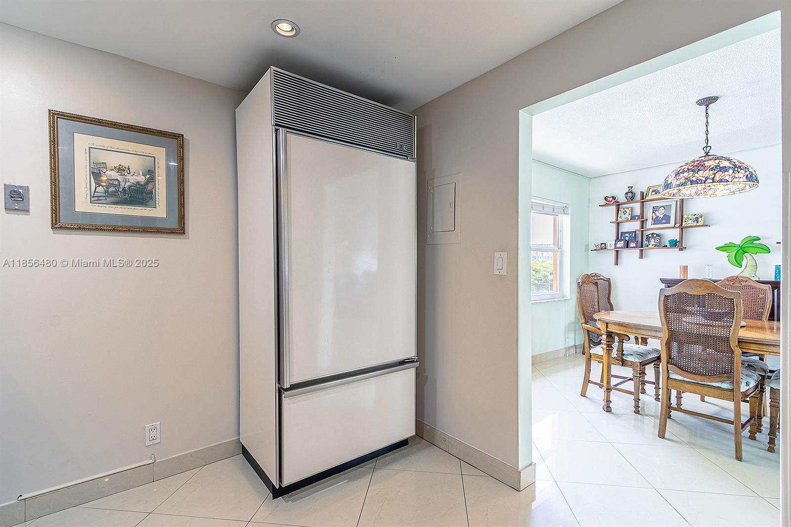 DORSEY ARMS CONDO - Residential