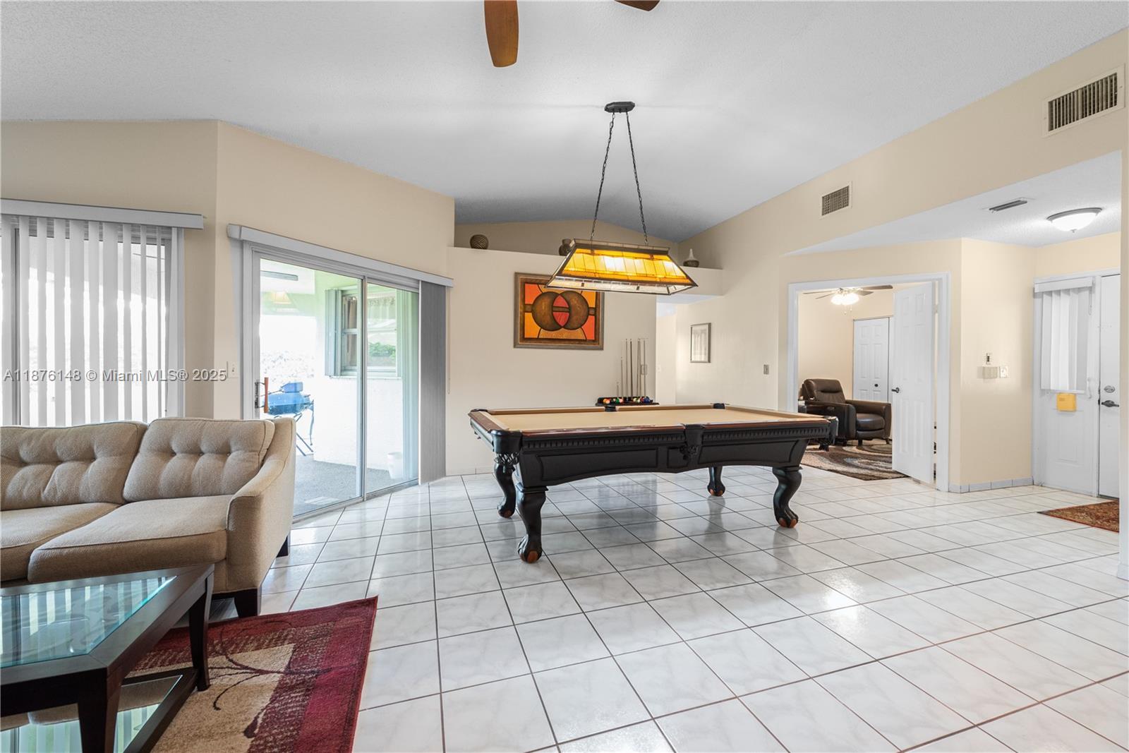 KEYS-GATE NO 1 - Residential