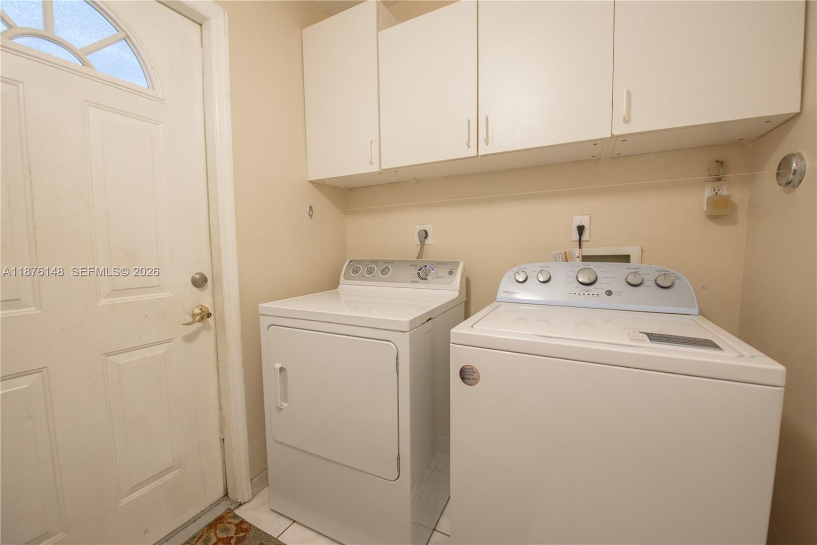 KEYS-GATE NO 1 - Residential