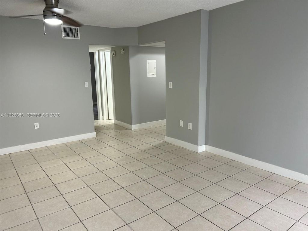 Photo of 335 SW 20th St #2, Fort Lauderdale, FL 33315 (MLS # A11928658)