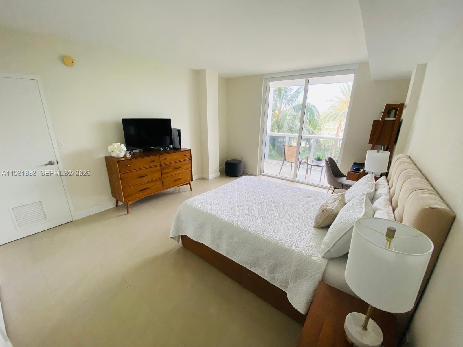 HARBOUR HOUSE - Residential Lease