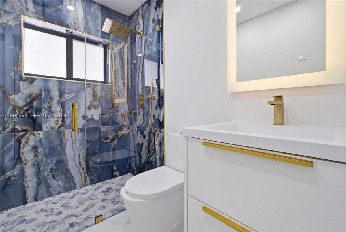 PARK LAKES BY THE MEADOWS - Residential