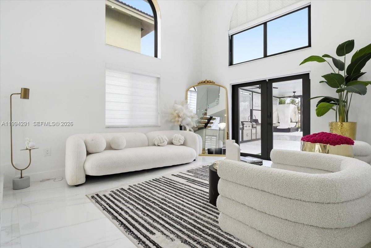 PARK LAKES BY THE MEADOWS - Residential