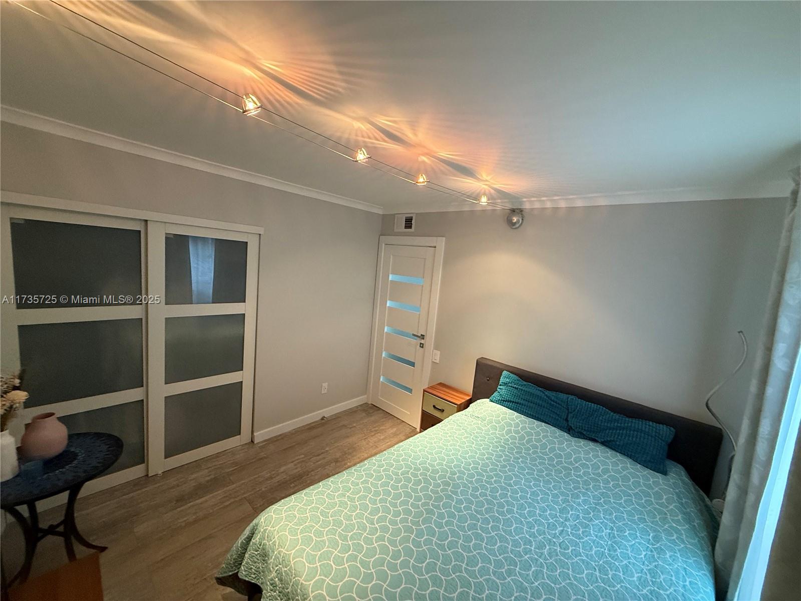 EMBARCADERO CONDO - Residential