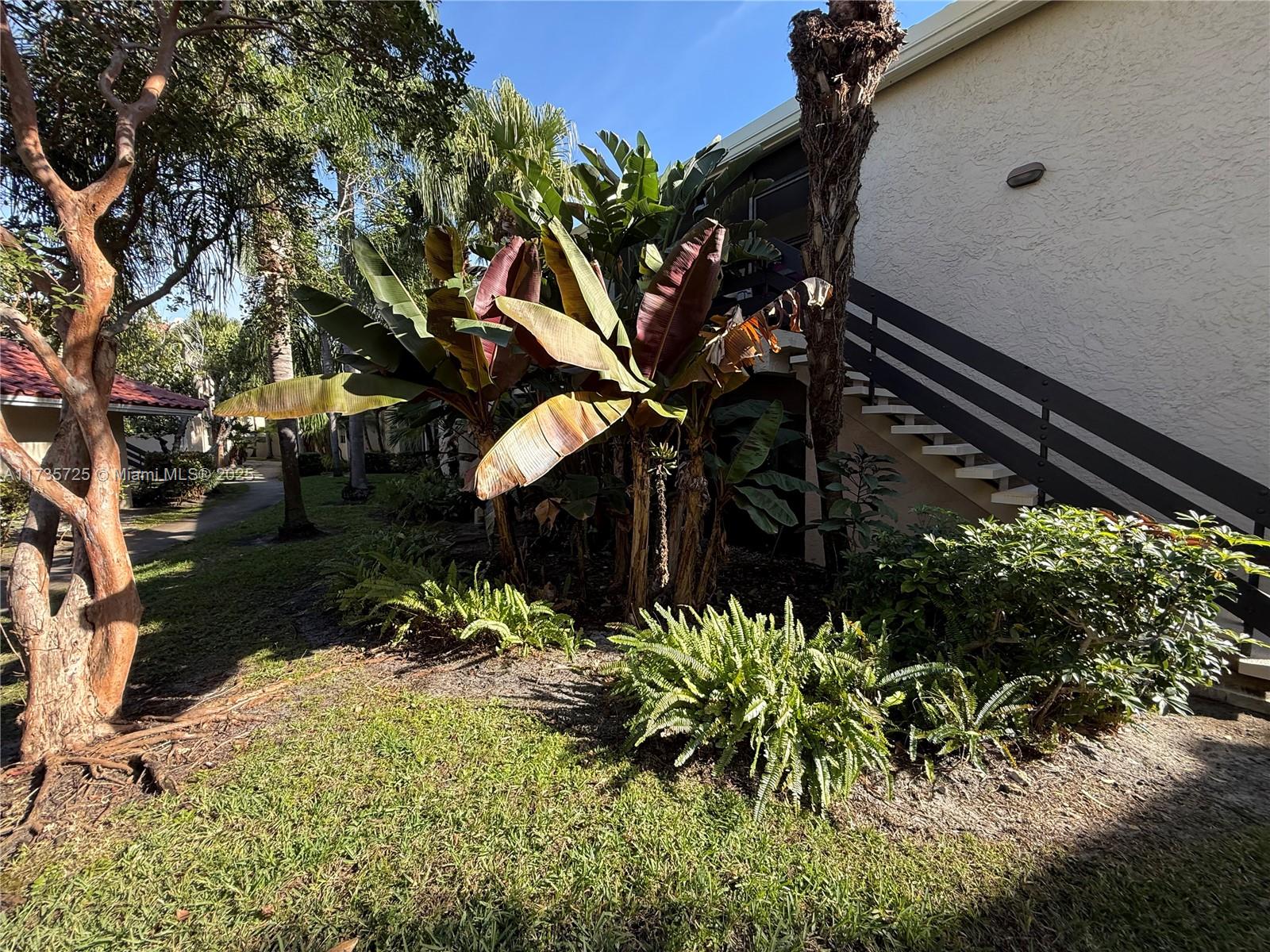 EMBARCADERO CONDO - Residential