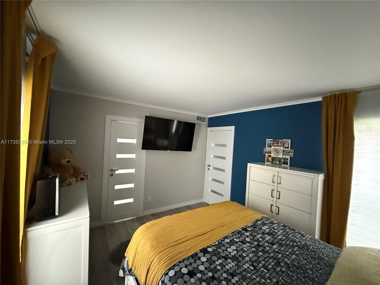 EMBARCADERO CONDO - Residential