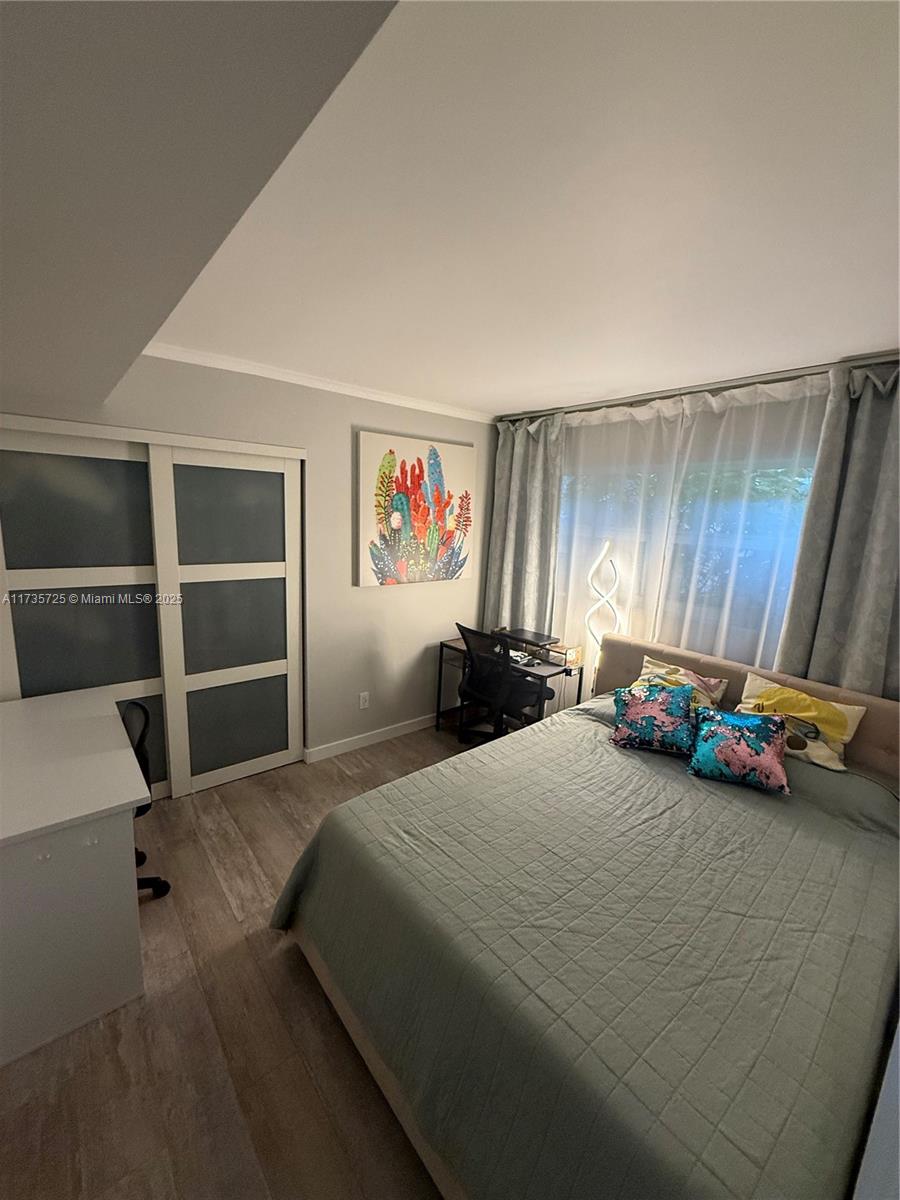 EMBARCADERO CONDO - Residential