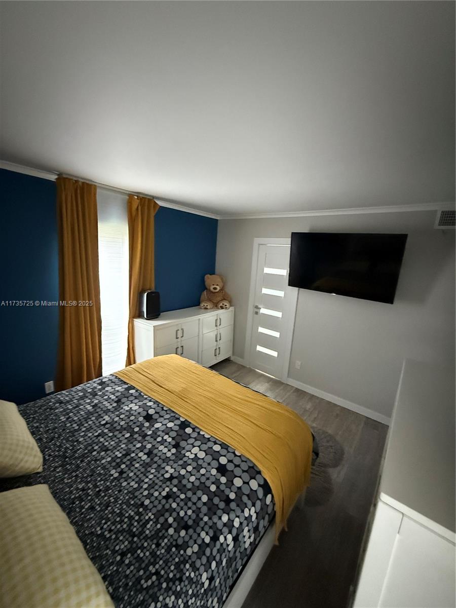 EMBARCADERO CONDO - Residential