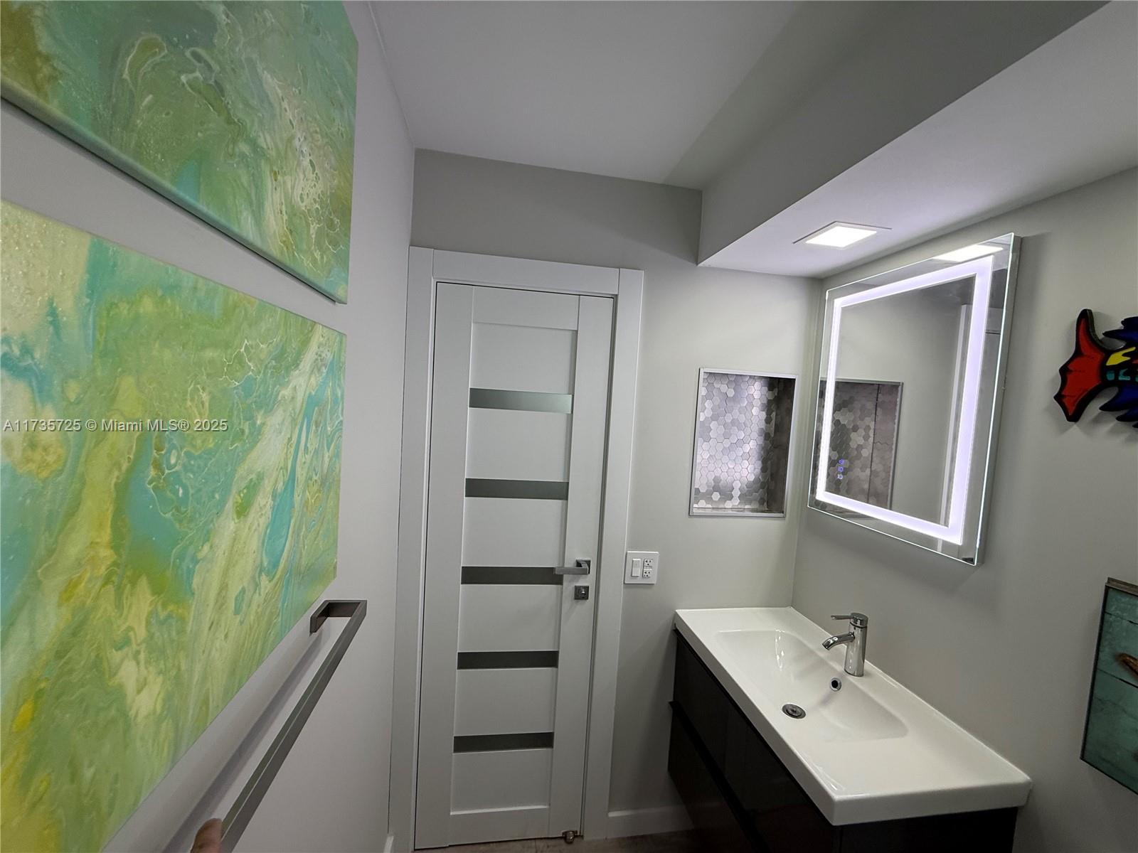 EMBARCADERO CONDO - Residential