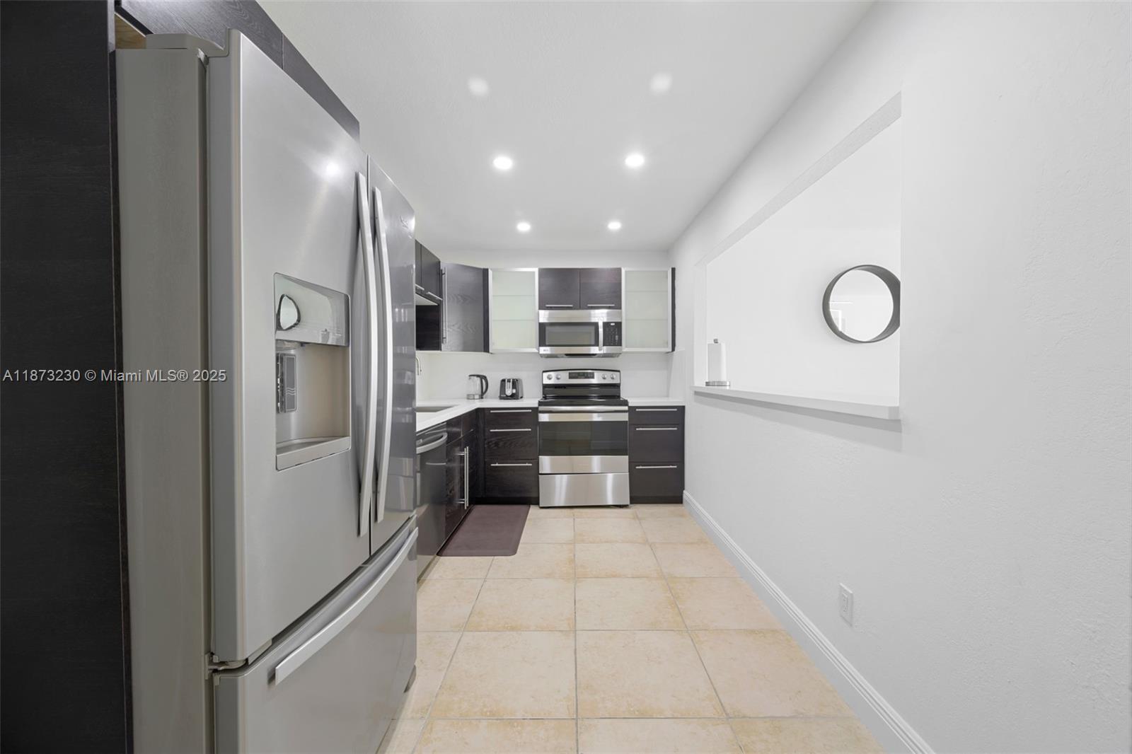 OCEAN RESERVE CONDO - Residential Lease