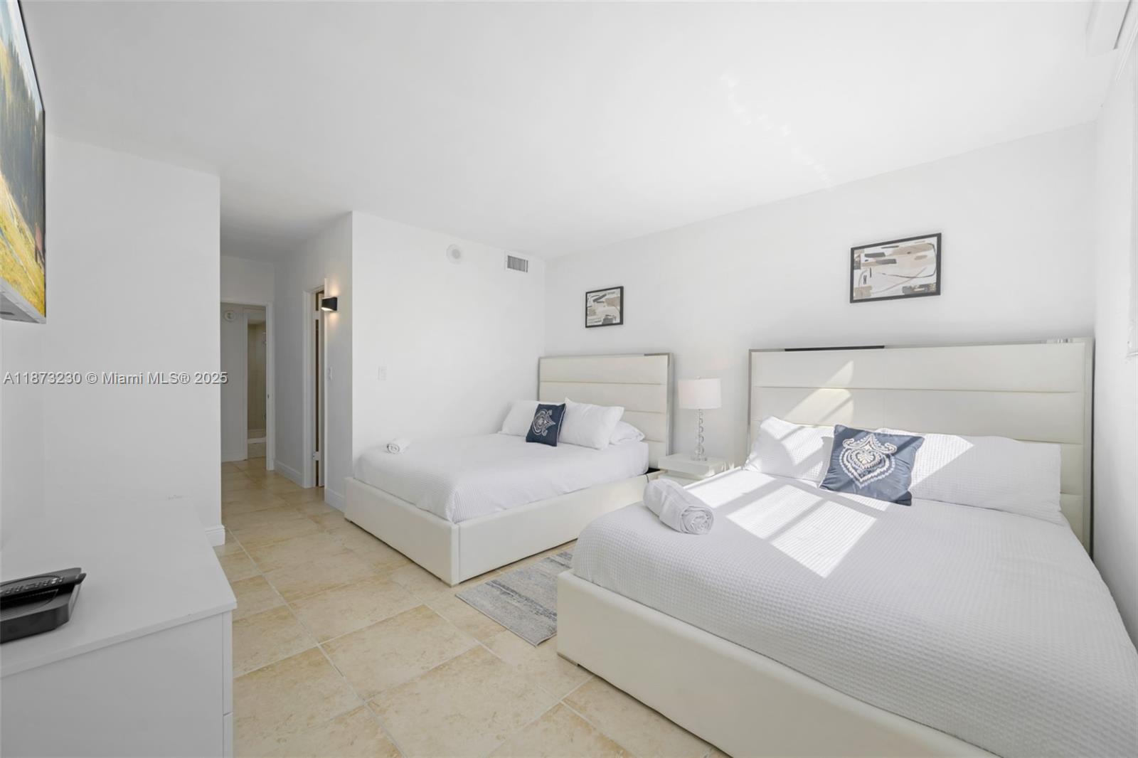 OCEAN RESERVE CONDO - Residential Lease