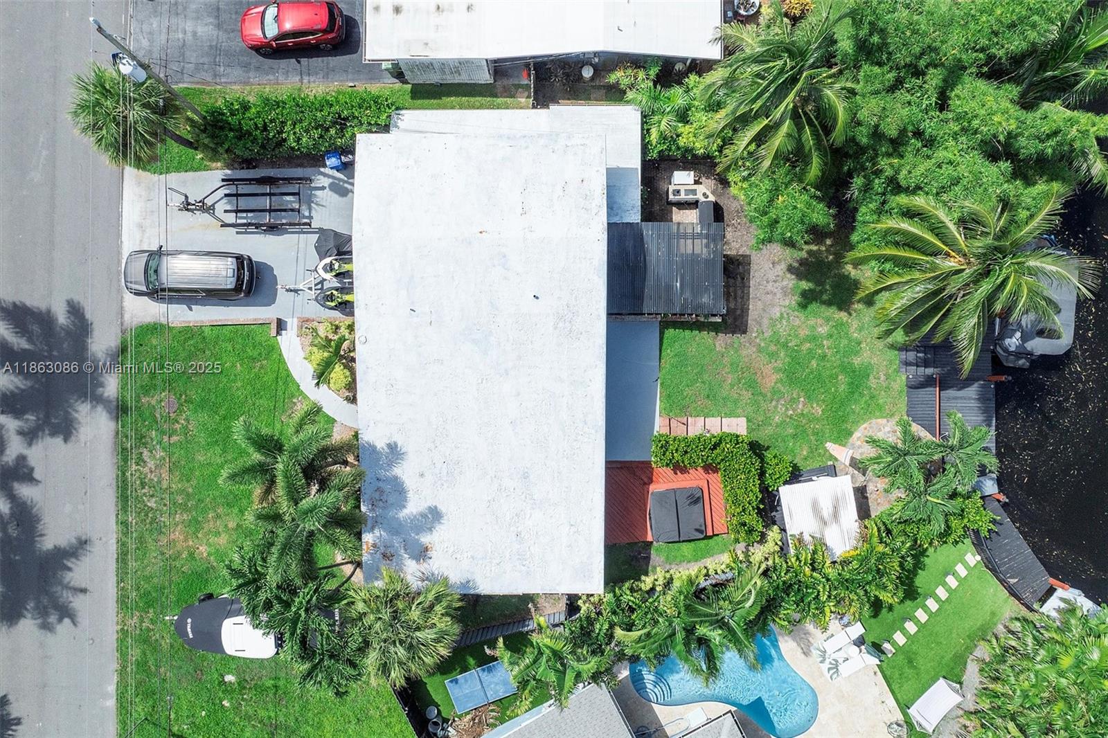 LAUDERDALE ISLES NO 2-BLK - Residential Lease