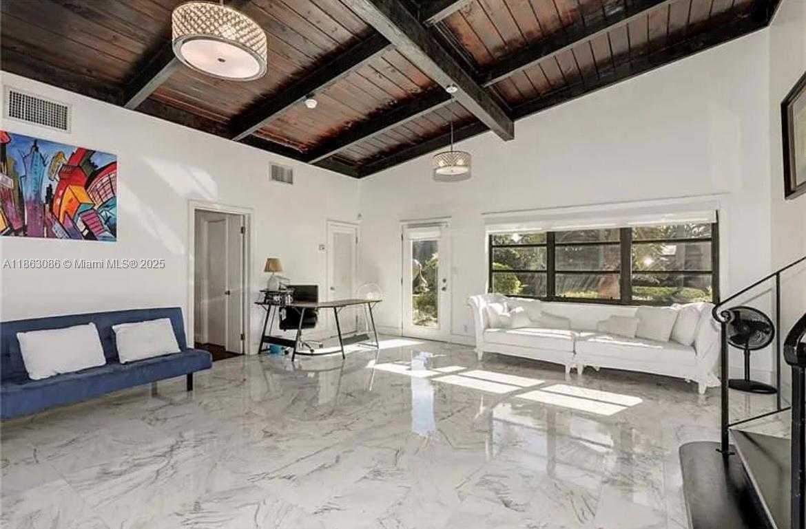 LAUDERDALE ISLES NO 2-BLK - Residential Lease