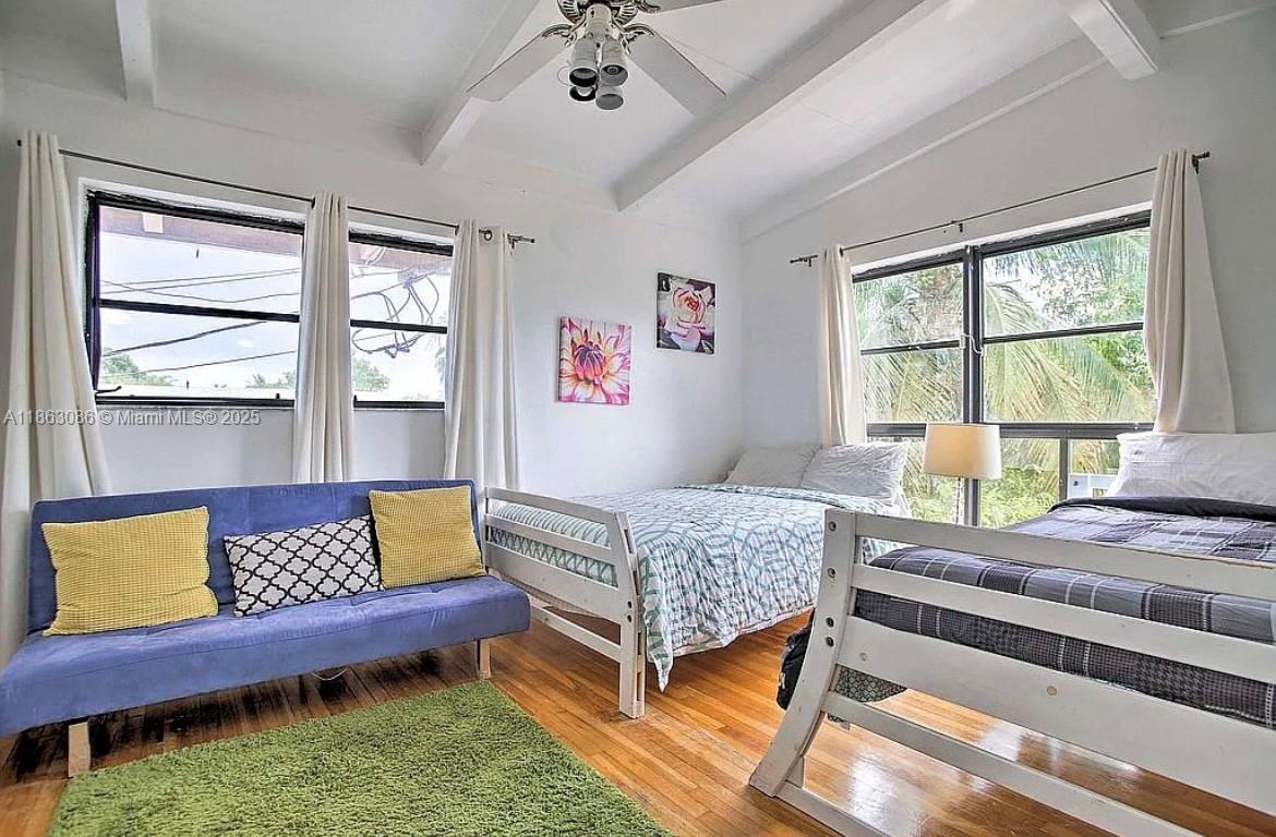 LAUDERDALE ISLES NO 2-BLK - Residential Lease