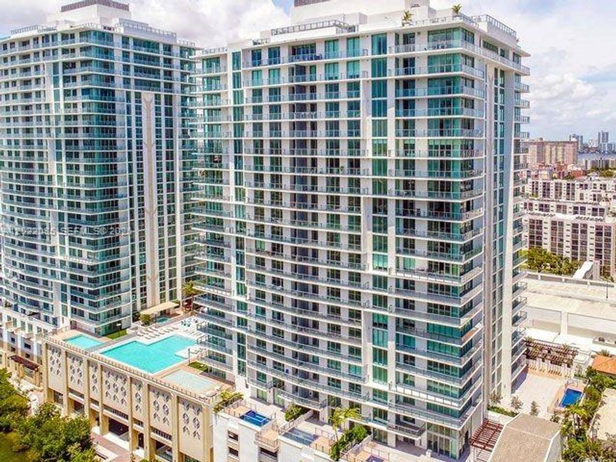 Luxury Resort style Condominium - Parque Tower in Sunny Isles, about 5 minutes walking to the beach. Ocean and Bay views. 3 Bedroom ( Den can be 3rd bedroom or office or dinning area ) with 2.5 bathrooms 1,524 sq/ft + Large Balcony. 9 Feet Floor to Ceiling windows. Bedroom has custom made Closets. Kitchen with Italian design & build-in Bosch coffee machine + top of the line Appliances Sub-Zero Refrigerator + Washer and Dryer. Glass Closet-Display can be easily removed. Great Amenities include Beach Service+3 swimming pools & Jacuzzi + Professional Gym and Saunas/Steam Room. Movie Theater + Club Rooms & Large Kid's rooms. 2 Parking spaces assigned/valet. Beach Service at Sol Resort with complimentary bus shuttle. City Park across the road with Playground and stage for concerts. Famous restaurants and grocery stores within walking distance. School A Graded. UNFURNISHED Apartment. Call/text Listing Agent for showings.