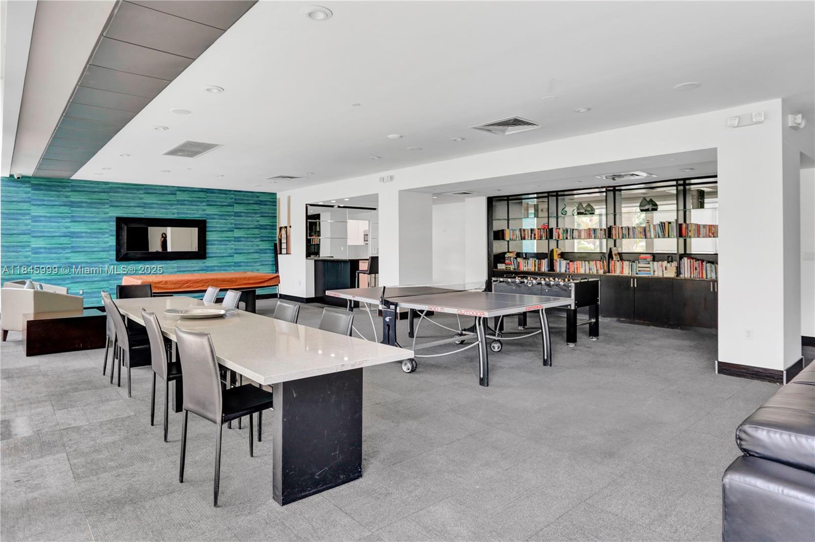 MIRADOR 1200 CONDO - Residential