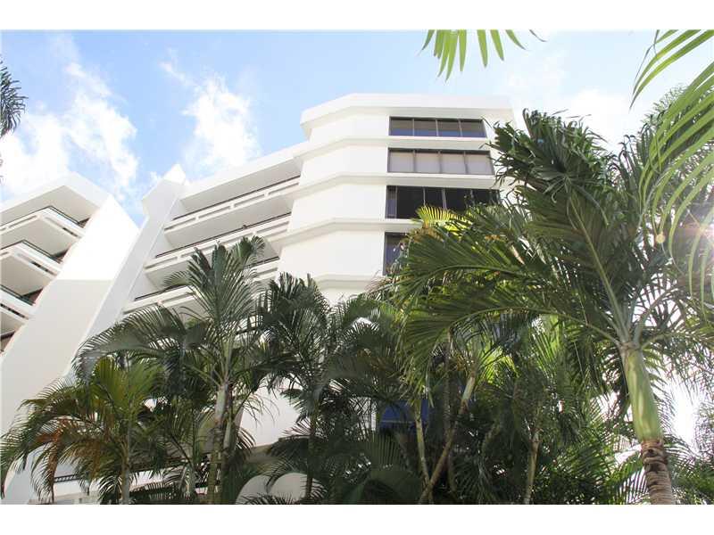 Live at the most prestigious building of Kendall. Surrounded by the Miccosukee Golf court, The Towers of Kendall Lakes are the only skyscrapers in West Kendall. Rarely available for sale, this Renoir model has oversized 3 bedrooms 2 ½ bath in 1848sqft, w ith massive glass walls giving the perfect panoramic city view in every room from the 7th floor. Double doors open to great floor plan with foyer, service door through the kitchen, spacious balcony, and more. 7*24 Security, Heated pool, Sauna.. B.Remarks