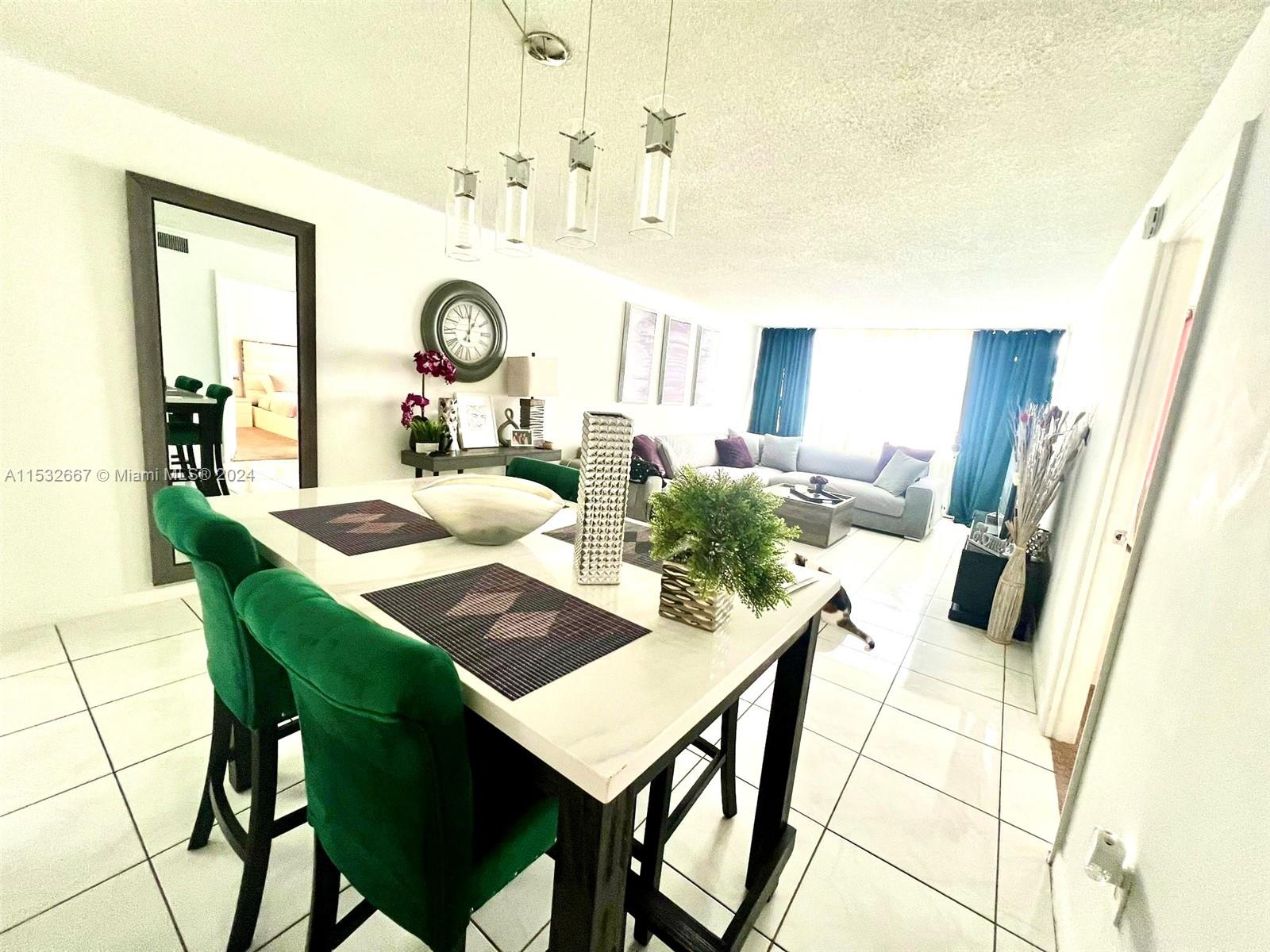 WILSHIRE CONDO - Residential