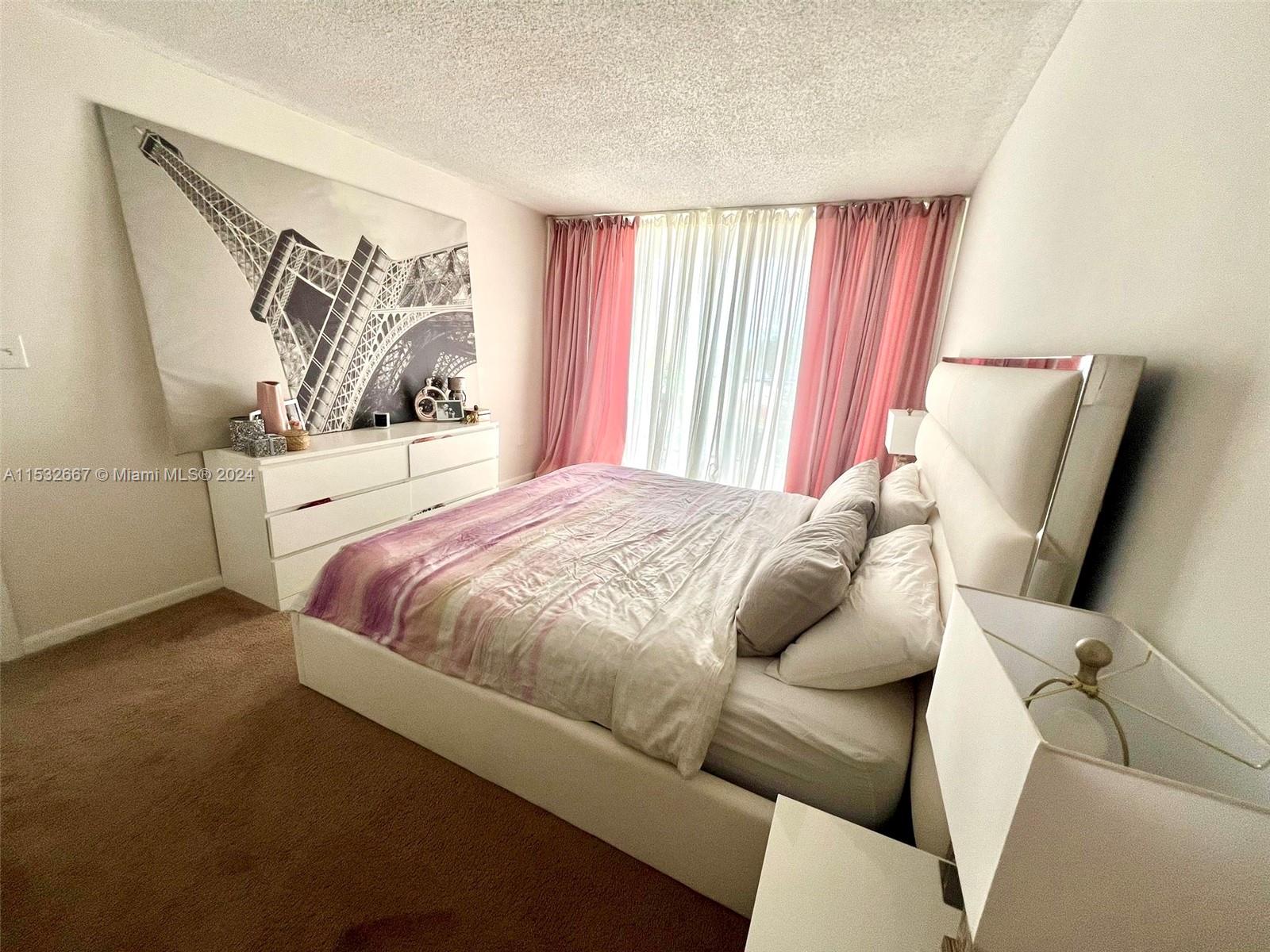 WILSHIRE CONDO - Residential
