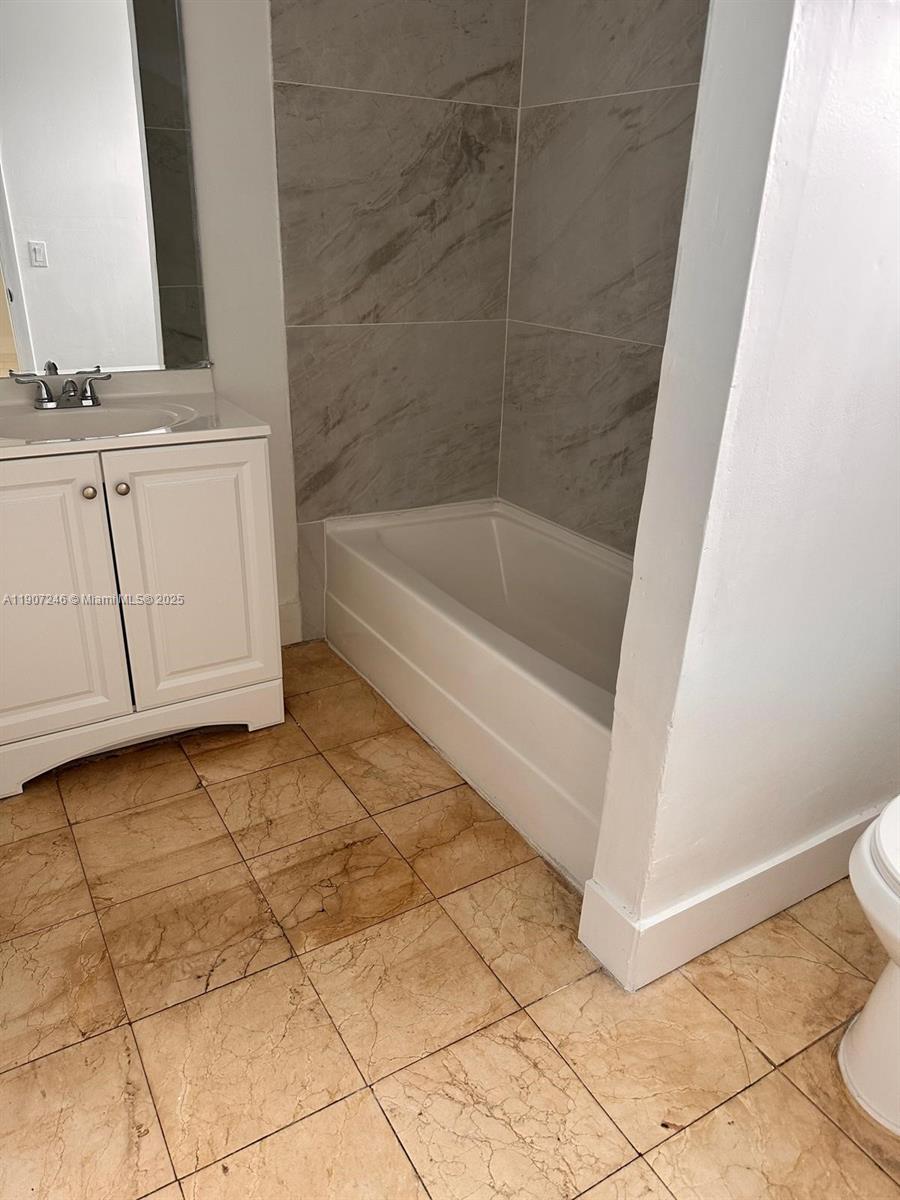 LIBERTY PARK ESTATES SEC - Residential Lease